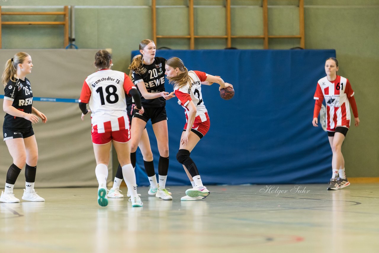 Bild 163 - wBJ SV Henstedt Ulzburg - Bramstedter TS : Ergebnis: 27:15